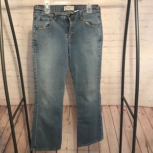 Levi’s light wash boot cut misses size 12